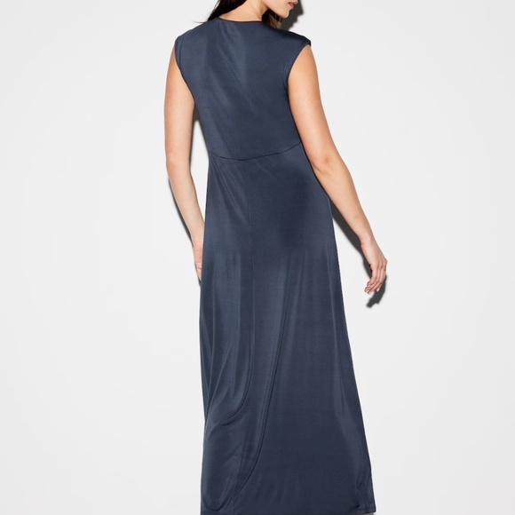 Old Navy The Occasion Maxi Dress - Picture 2 of 2